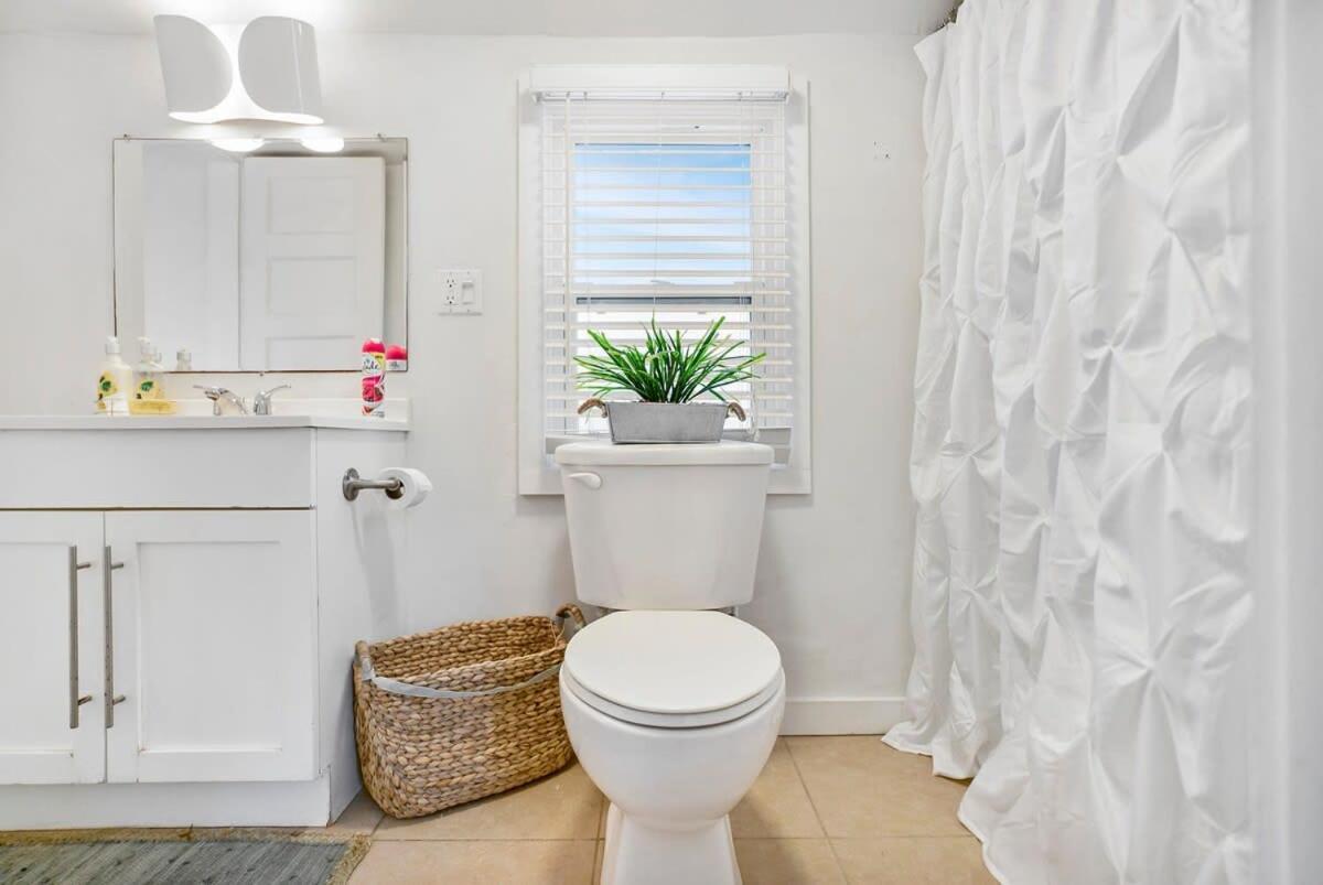 Beach Cottage! 100 Steps To The Sand, Pets Ok, Private Deck! St. Augustine Exterior photo